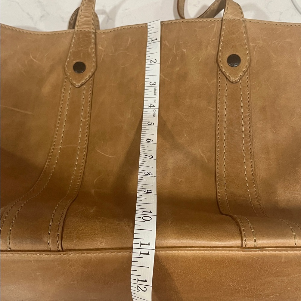 Authentic Frye Tan Leather Tote Bag Great Condition - Picture 5 of 16